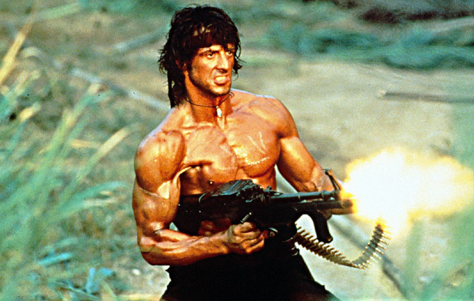 Фильм с Сильвестром Сталлоне 1987 года Изо всех сил Over the Top о дальнобойщике, который участвует во всемирном турнире по армрестлингу, чтобы попытаться восстановить свои отношения с