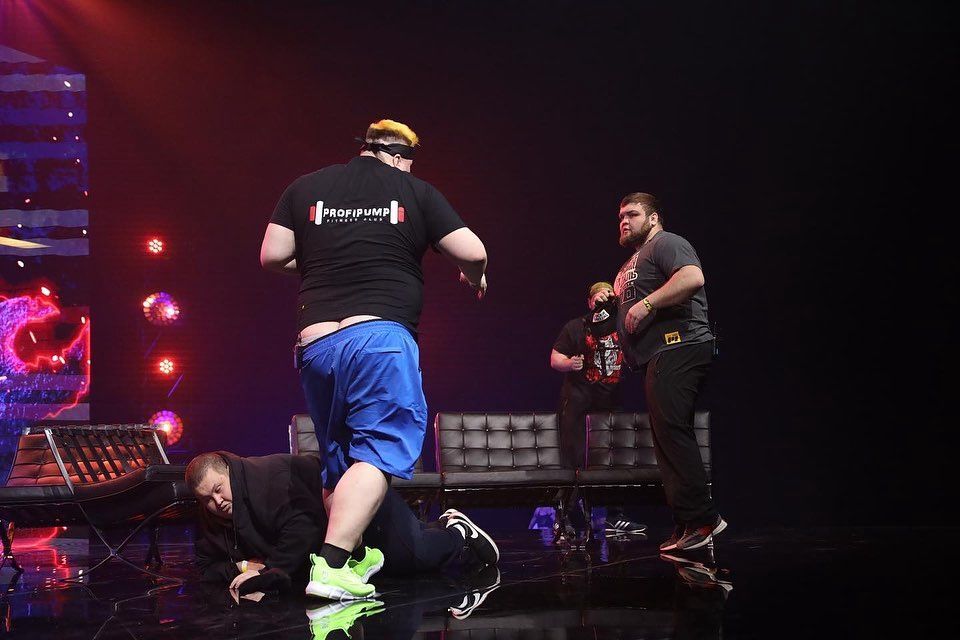 В ближайшее время Epic Fighting Championship вернется с 3 сезоном, и организаторы обещают зрителям новых участников На сегодня также известно, что часть прошлых бойцов снова попробуют выяснить на что