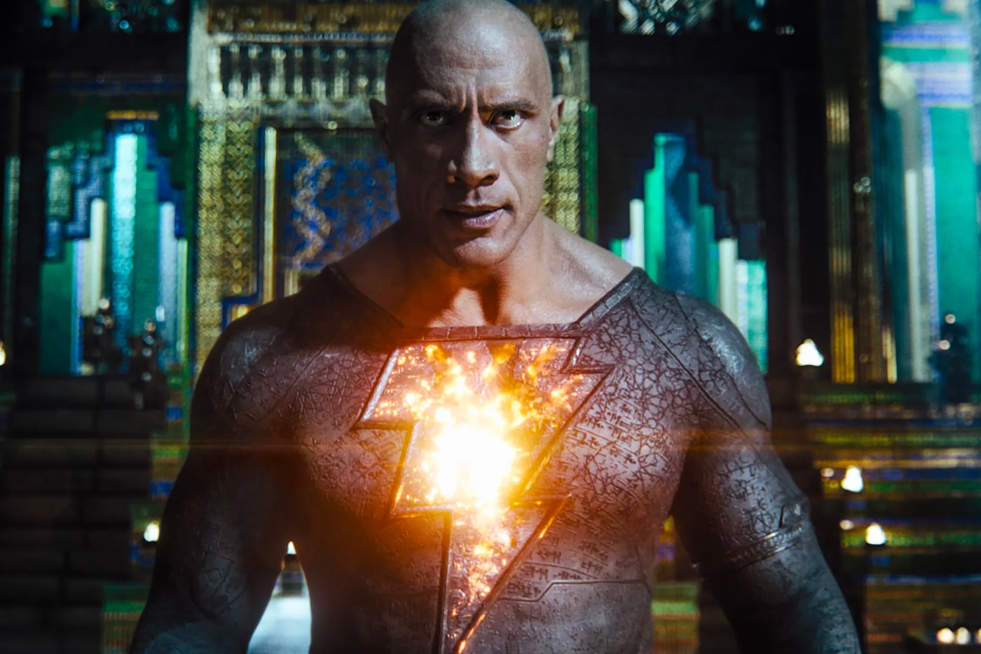Обзор черного адама: дуэйн джонсон снимает супер-так себе фильм dceu