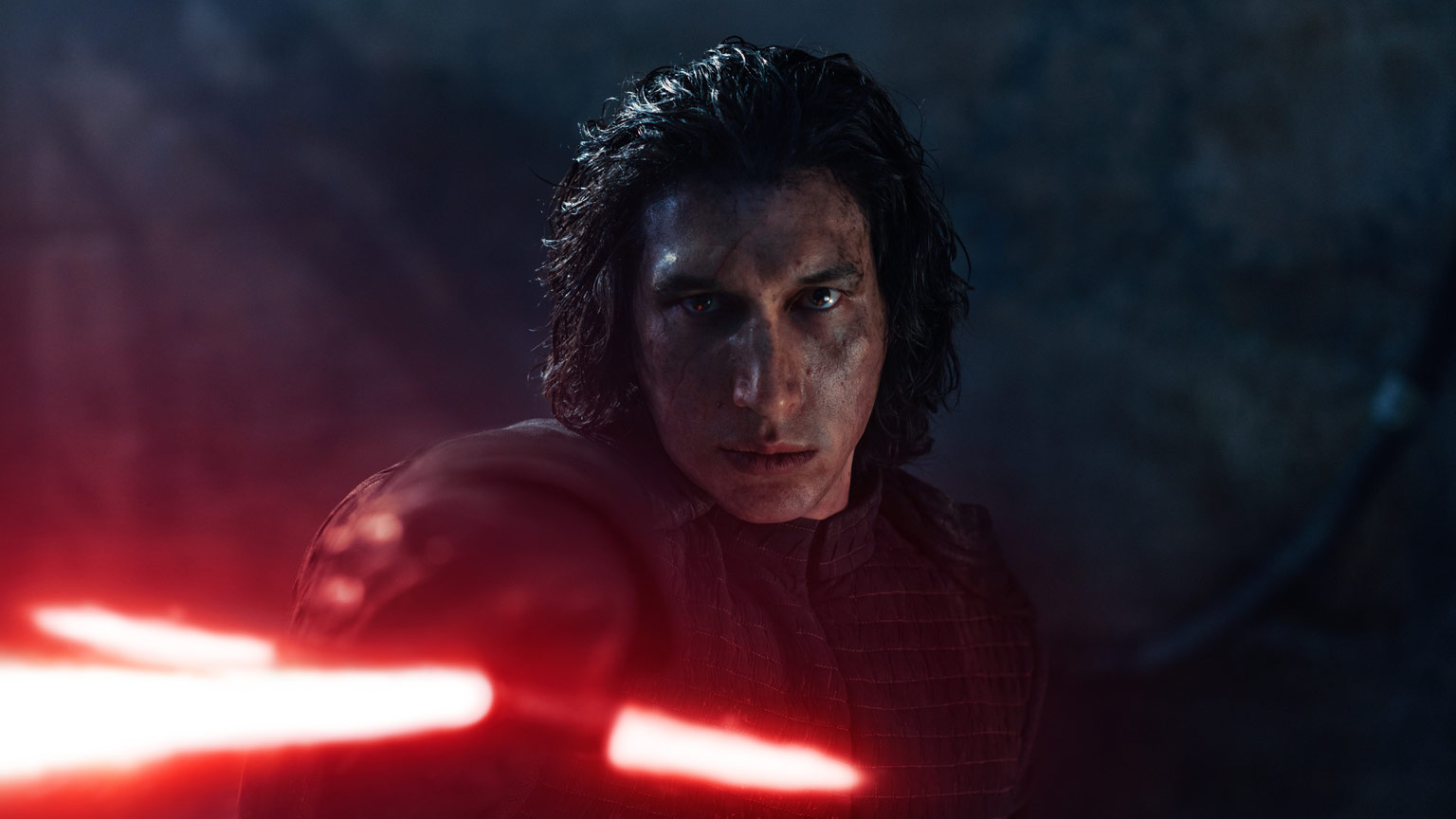 Почему у kylo ren маска дарта вейдера?