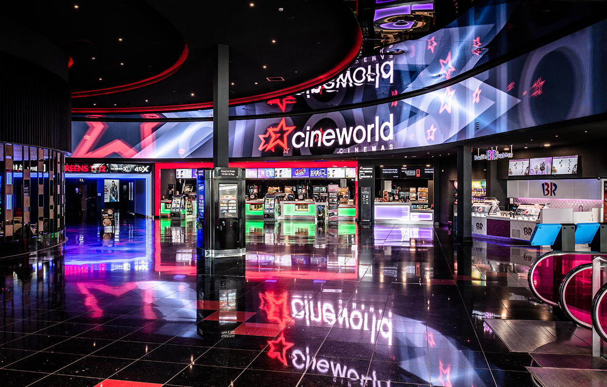 Cineworld group повторно закрывает почти 700 своих кинотеатров