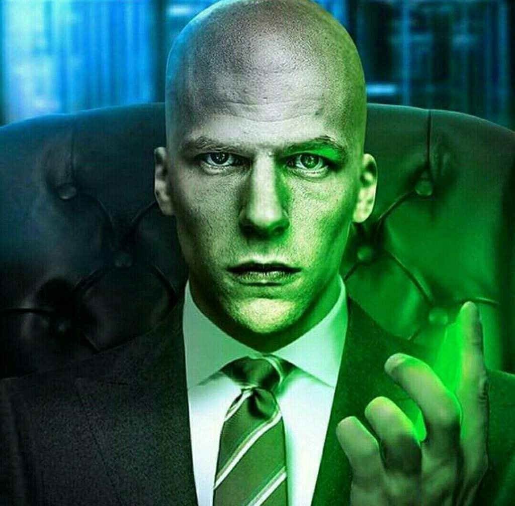 Супергёрл: 10 лучших злодеев из сериалов в рейтинге