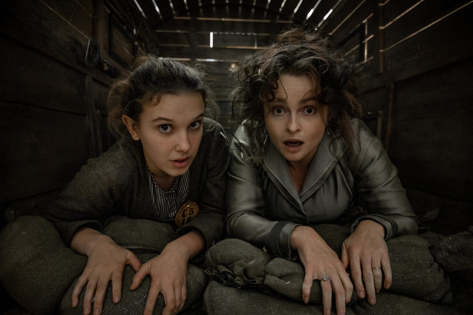 Энола холмс 2 (netflix) — веселый детективный фильм хорош?