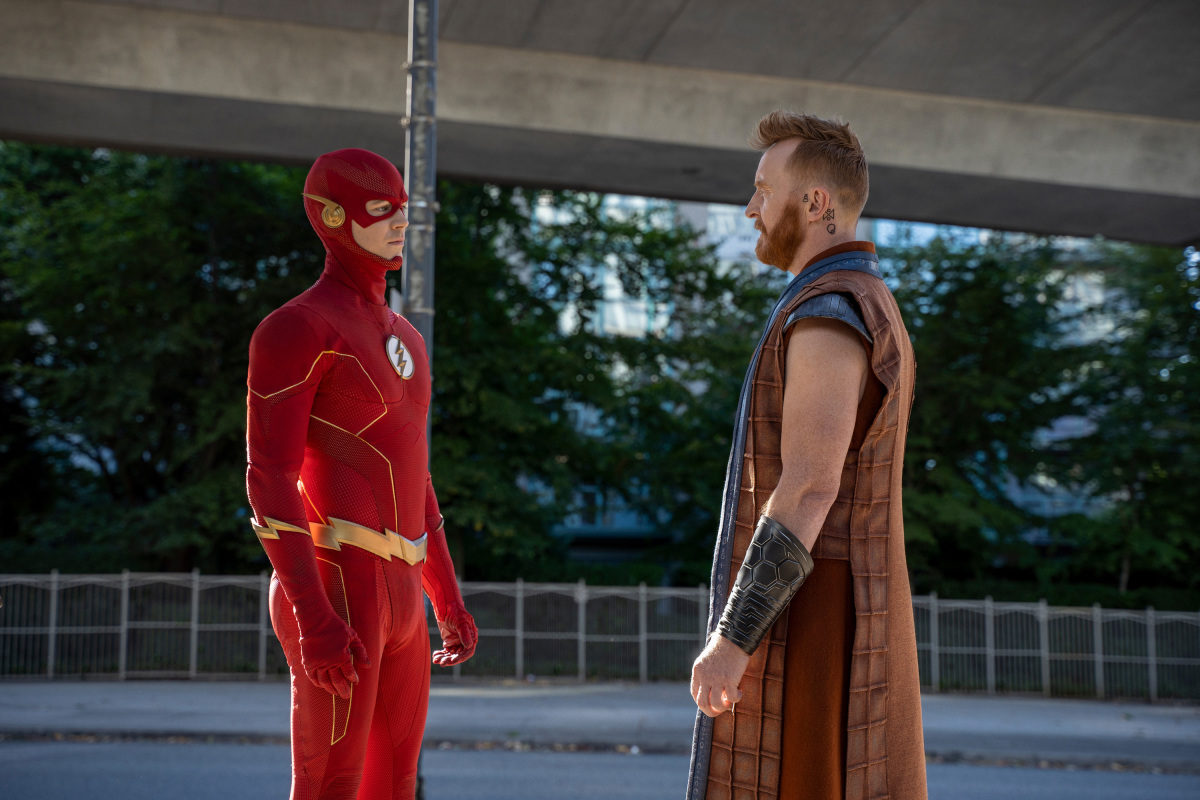 Who's faster? flash or quicksilver?